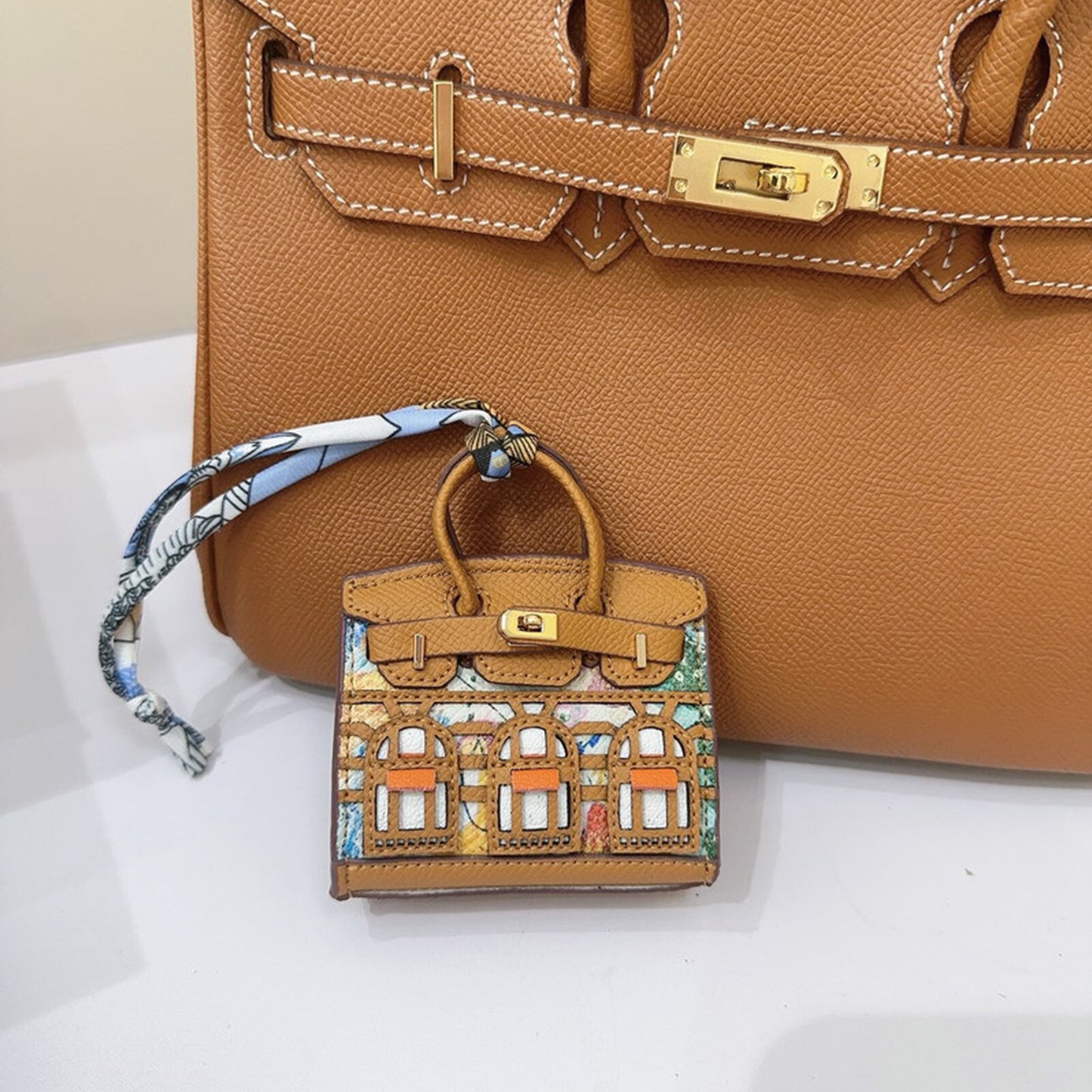 Mini Keychain Wallet Cute Leather Lipstick Bag Ladies Car Bag Charm for AirPods