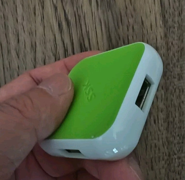 White Green 4 Port USB 2.0 Port Charging Data Sync for PC Mac