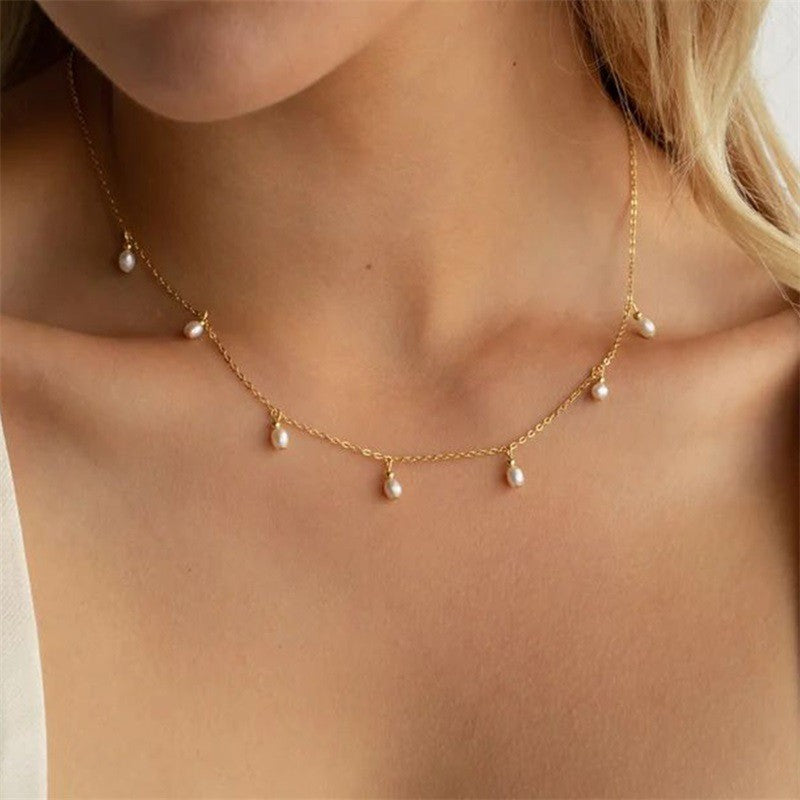 Oval Pearl Pearl Tassel Necklace