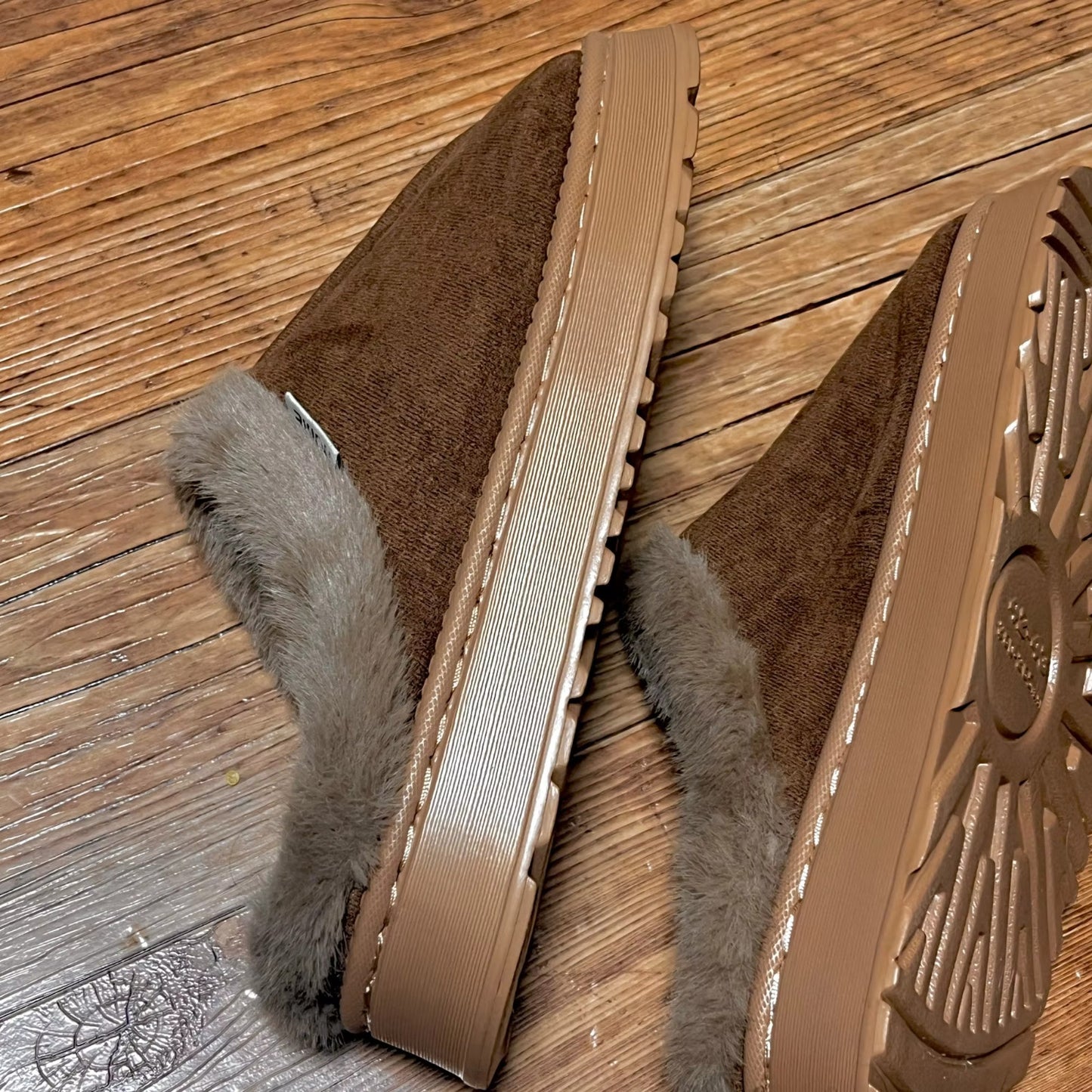 Cosy Fluffy Slippers - Soft Plush Indoor Shoes for Women Winter Warm Comfy Wear