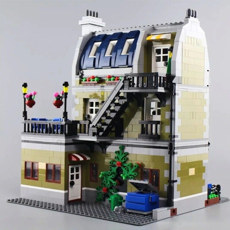 NEW DIY Parisian Restaurant 10243 pcs 2418 Building Blocks Set Model Kit
