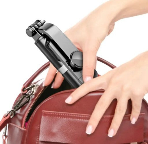 Q02 Selfie Stick, Foldable Tripod, Live Broadcast - NEW