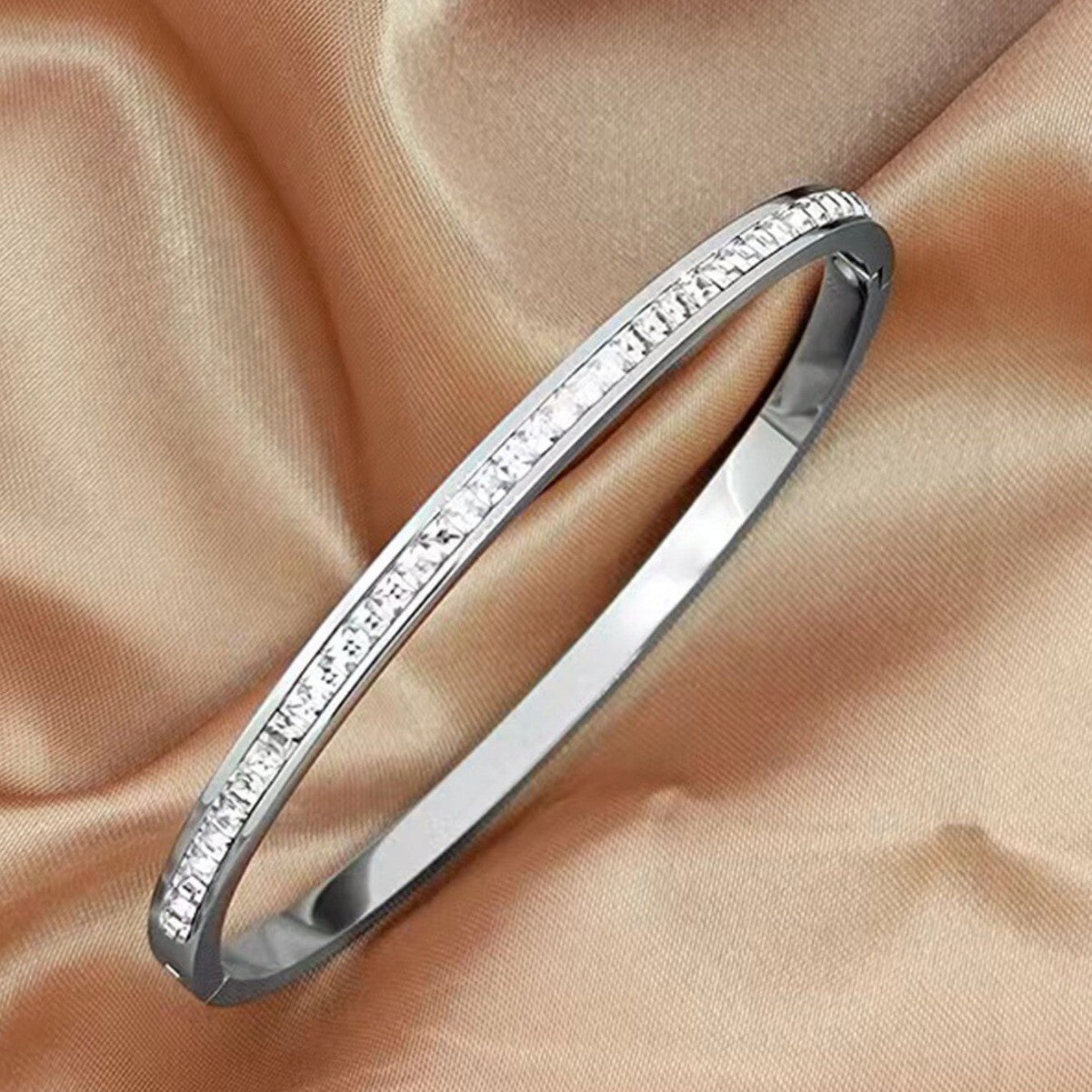 Non fading titanium steel inlaid with rhinestones stainless steel bracelet