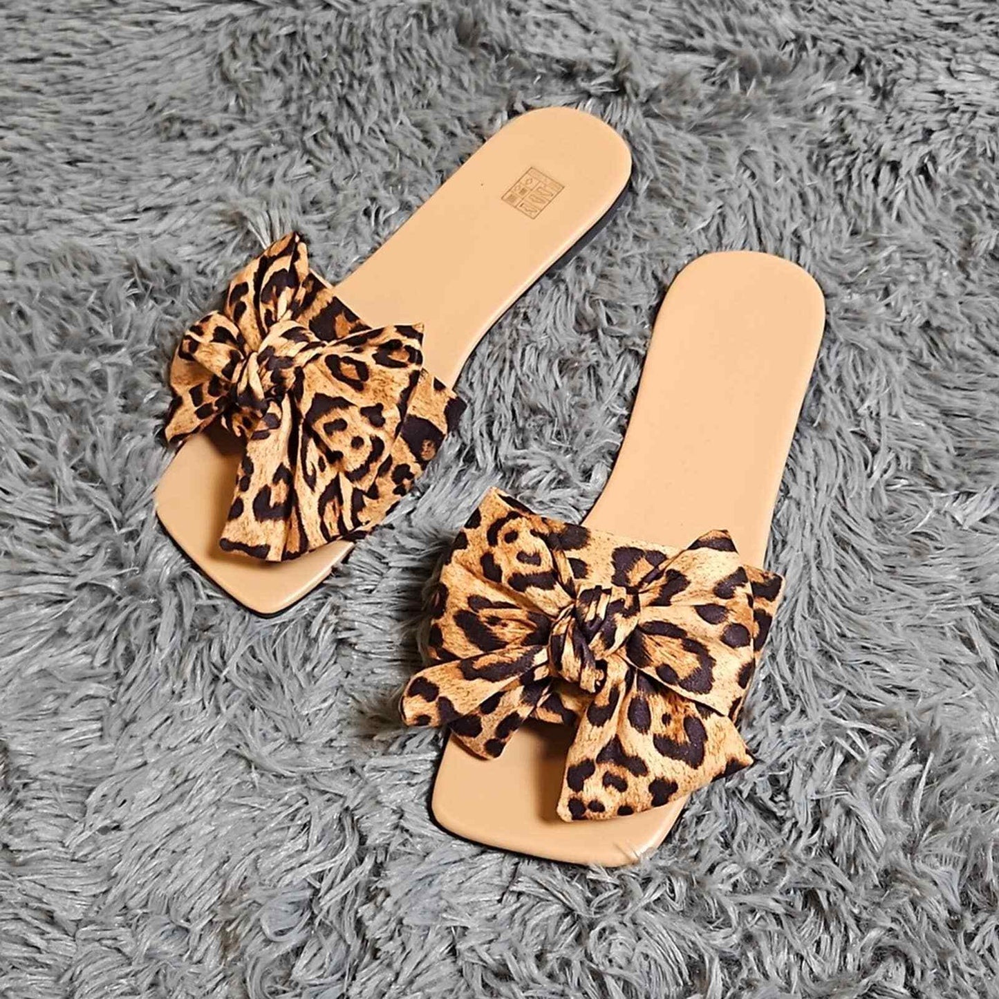 New Leopard Print Bow Decor Slide Sandals, Faux Suede Sz 7.5