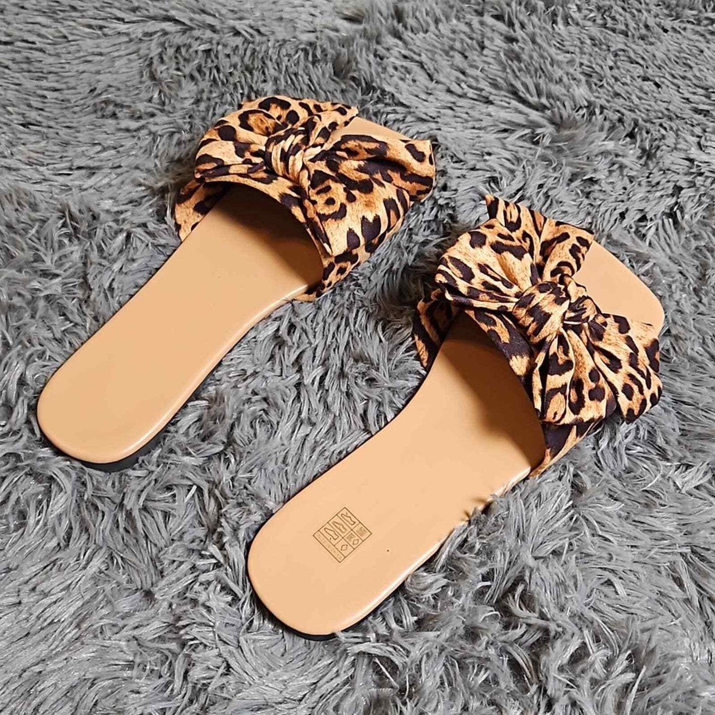 New Leopard Print Bow Decor Slide Sandals, Faux Suede Sz 7.5