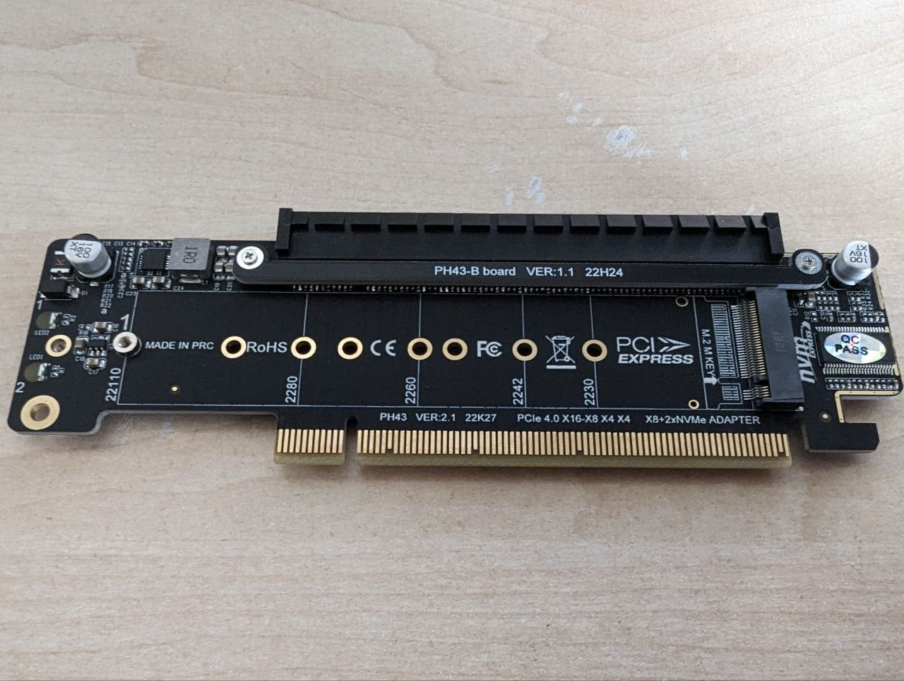 PCIE 4.0 X16 to X8+X4+X4 Splitter Adapter PCIe to 2x M.2 NVME SSD Expansion Card