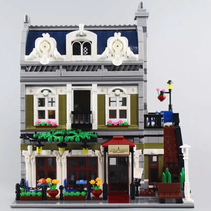NEW DIY Parisian Restaurant 10243 pcs 2418 Building Blocks Set Model Kit