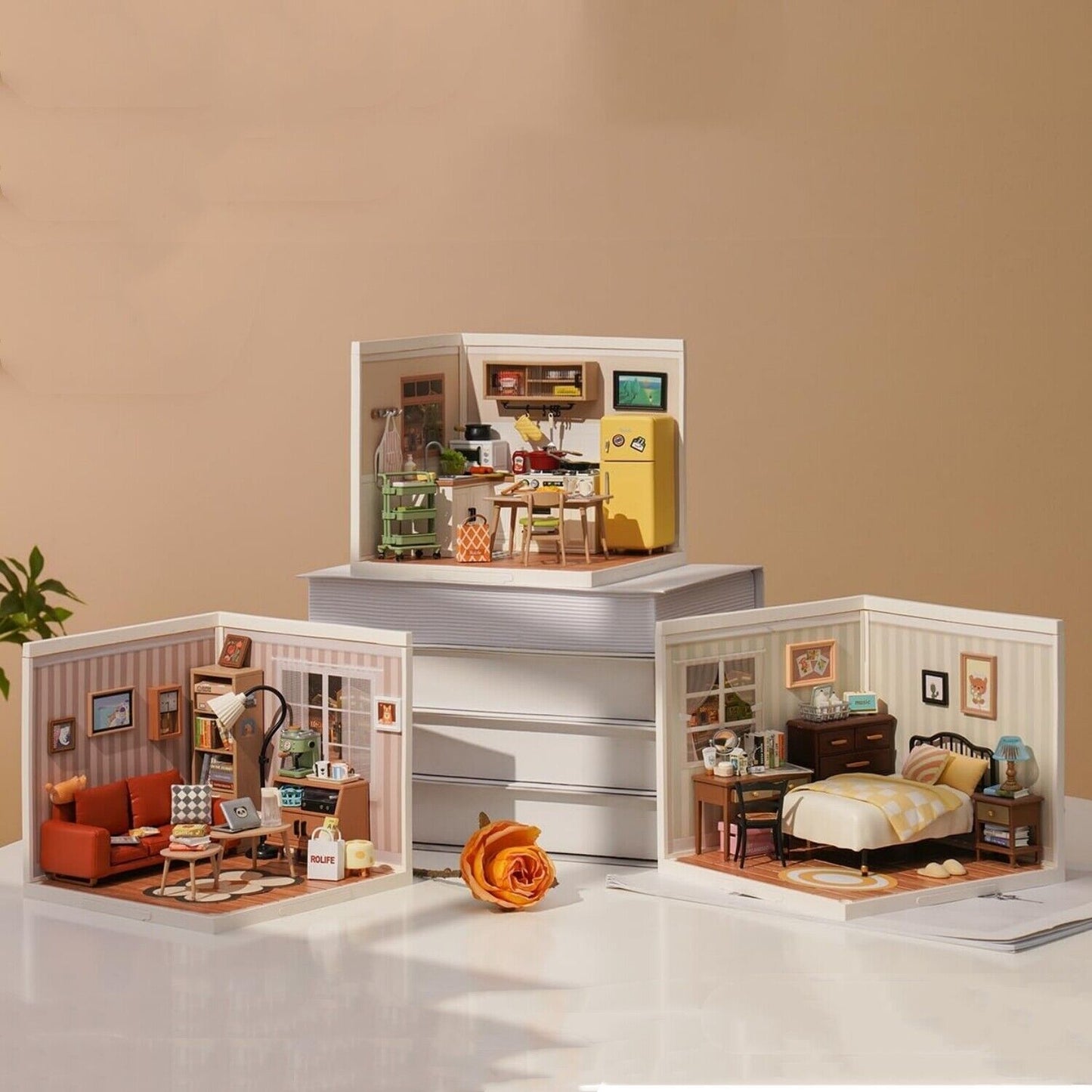 Rolife 1:24 Miniature Dollhouse Super Creator Plastic Building Teens Xmas Gift