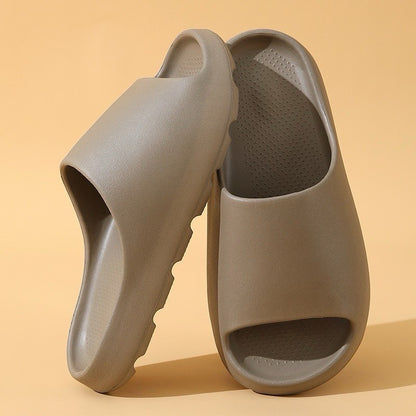 Cozy Cloud Slides for Men & Women – Comfy EVA Slippers for Shower, Home & Travel